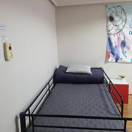 Silk Road Hostel Busan Eksteriør billede