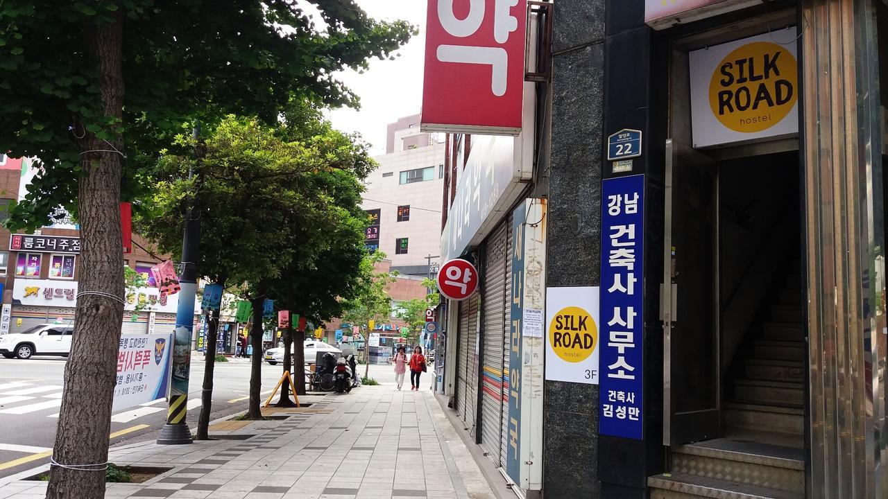 Silk Road Hostel Busan Eksteriør billede